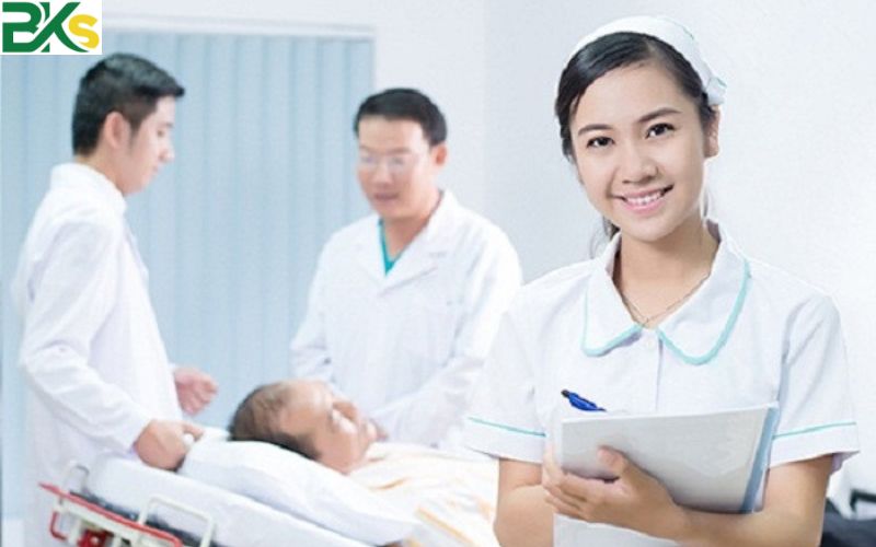 Học Nghề Điều Dưỡng vừa học vừa làm là gì?