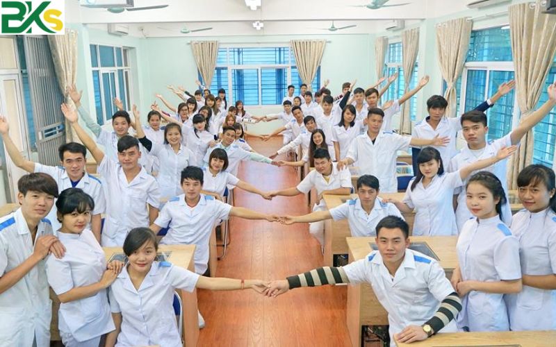 Thông tin xét tuyển Khóa học nghề điều dưỡng vừa học vừa làm tại BKS