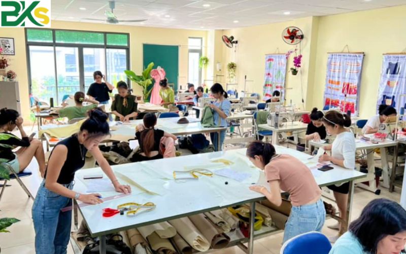 Thông tin xét tuyển Khóa Học Trung Cấp Thiết Kế Thời Trang tại BKS