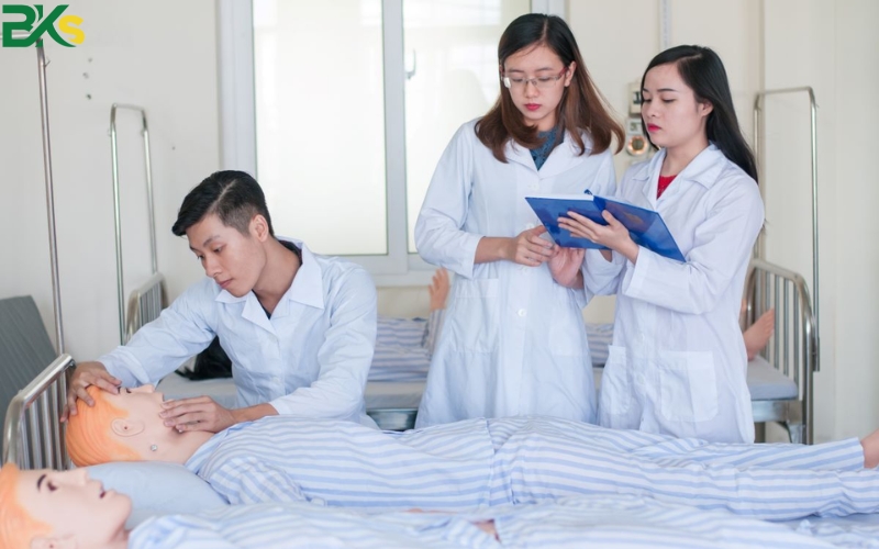 Chương Trình học Cao đẳng Y Sĩ Đa Khoa tại Bks