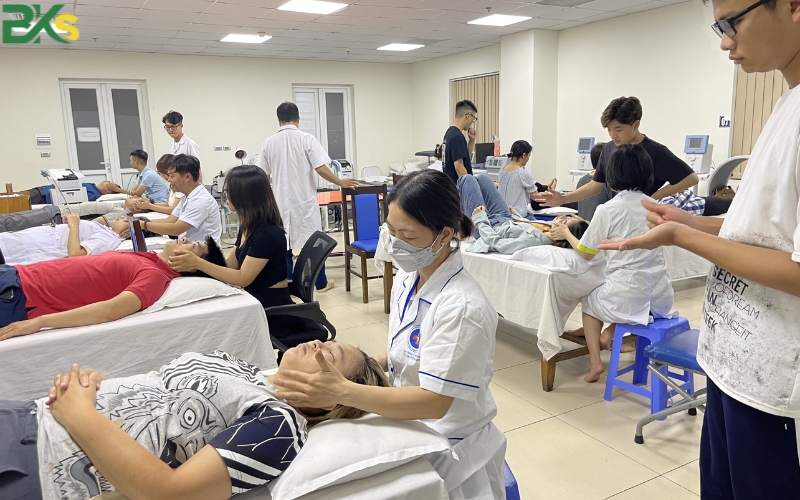 Có bằng cao đẳng Y học cổ truyền có được phép mở phòng khám không?