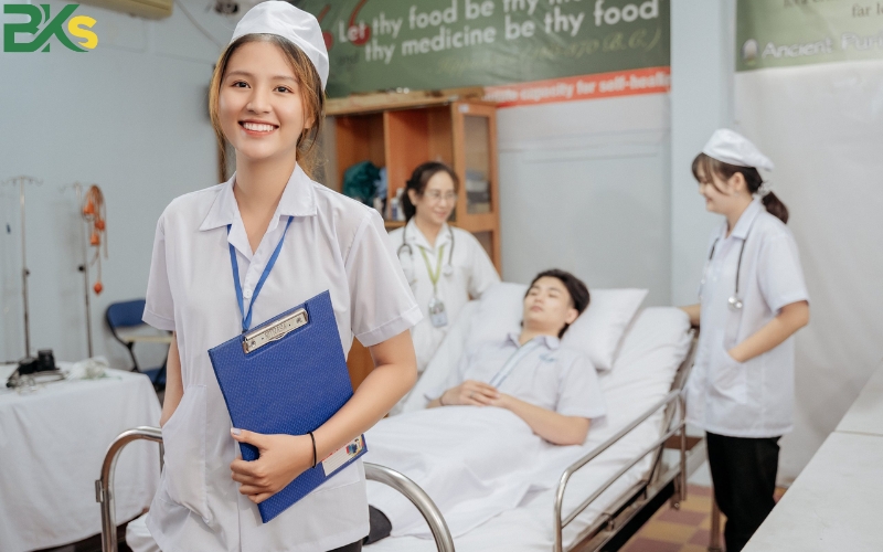 Thông tin xét tuyển văn bằng 2 Cao đẳng Y sĩ đa khoa trường Bks 7 Cơ hội nghề nghiệp sau khi ra trường