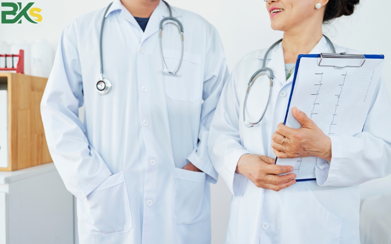 Trường học Cao đẳng Y sĩ đa khoa uy tín tại TP.HCM 7 Điều kiện xét tuyển khóa học Cao đẳng Y sĩ Đa khoa mới nhất 2025