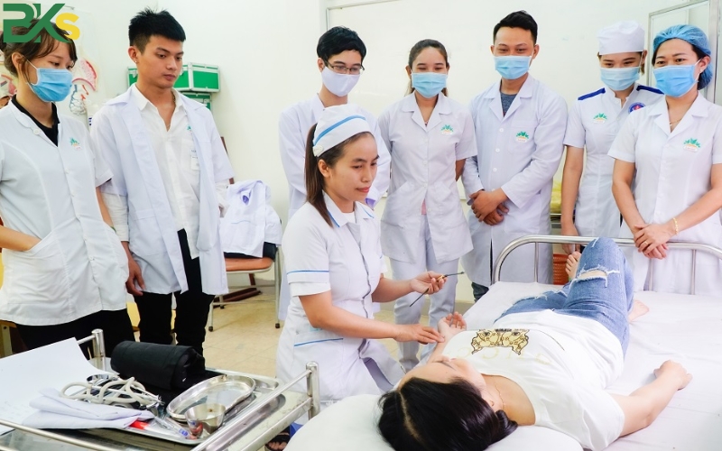 Thông tin xét tuyển văn bằng 2 Cao đẳng Y sĩ đa khoa trường Bks 6 Điều kiện xét tuyển văn bằng 2 ngành Y sĩ đa khoa