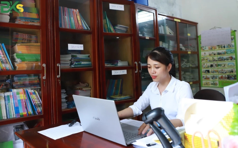 Thông tin tuyển sinh khóa học trung cấp thư viện thiết bị trường học tại Bks 