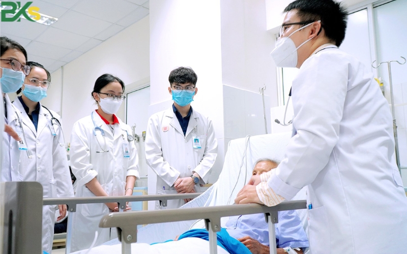 Điều kiện học liên thông bác sĩ đa khoa năm 2025 có gì mới?
