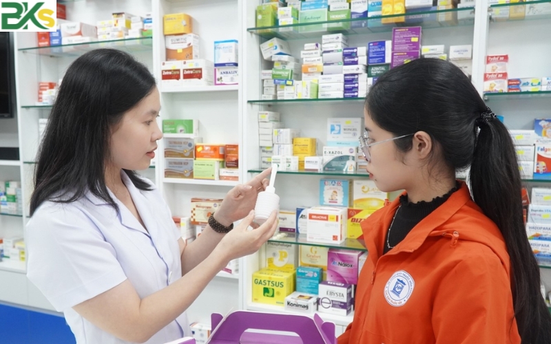 Liên thông cao đẳng dược học trường nào uy tín? 5 Liên thông Cao đẳng Dược là gì? Có nên học không?