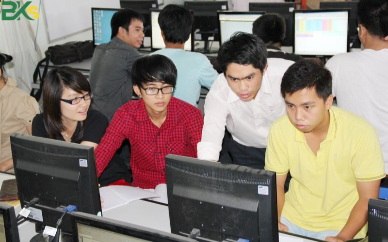 Trường học trung cấp Công nghệ thông tin tốt nhất tại TP.HCM? 5 Tại sao nên học Trung cấp Công nghệ thông tin?