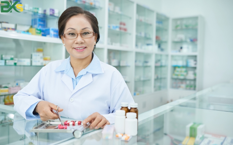 Khóa học Trung cấp DƯỢC uy tín, giá tốt nhất hiện nay 5 Vì sao nên chọn học Trung cấp Dược?
