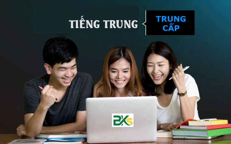 Học Trung cấp Tiếng Trung bao lâu? Học phí có cao không? 5 Cơ hội việc làm khi học xong Trung cấp Tiếng Trung