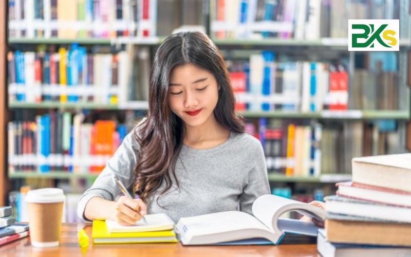Khóa học trung cấp Thư viện thiết bị trường học cập nhật mới nhất 2025 5 Học xong Trung cấp Thư viện - thiết bị trường học có bằng gì?