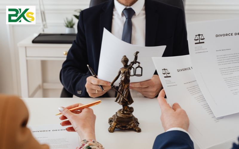 Tuyển Sinh Trung Cấp Dịch Vụ Pháp Lý - Xét tuyển Học Bạ Từ Xa 4 Mục tiêu đào tạo ngành Trung cấp Pháp luật