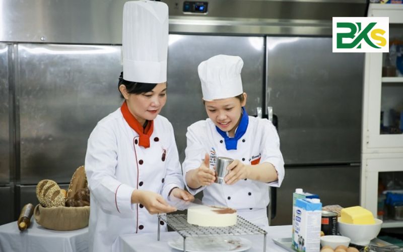 Tuyển sinh Cao đẳng Kỹ thuật chế biến món ăn - Xét tuyển học bạ 4 Thời gian học Cao đẳng Kỹ thuật chế biến món ăn