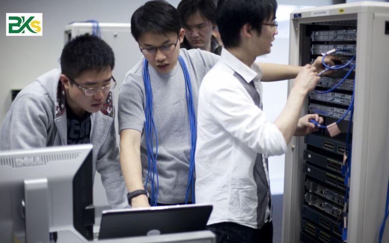 Các hình thức đào tạo Cao đẳng Quản trị mạng máy tính