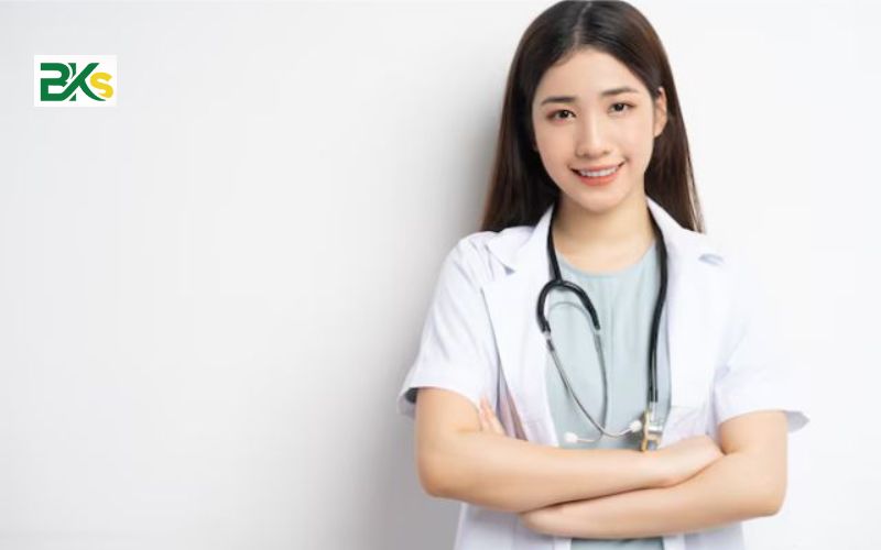 Cơ hội nghề nghiệp sau khi tốt nghiệp Trung cấp Y sĩ đa khoa online