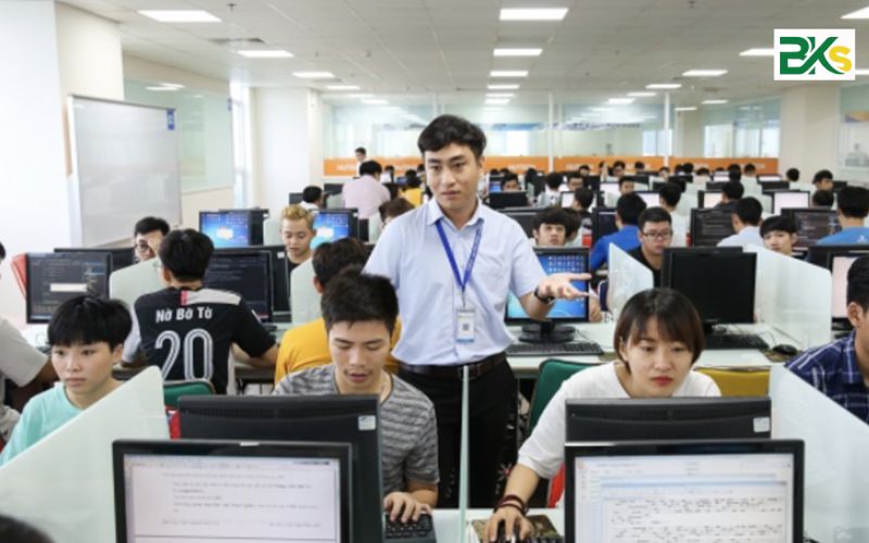 Hình thức xét tuyển Trung cấp Công nghệ thông tin