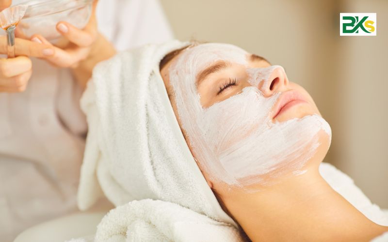 Mục tiêu chung của Cao đẳng Chăm sóc sắc đẹp chính quy