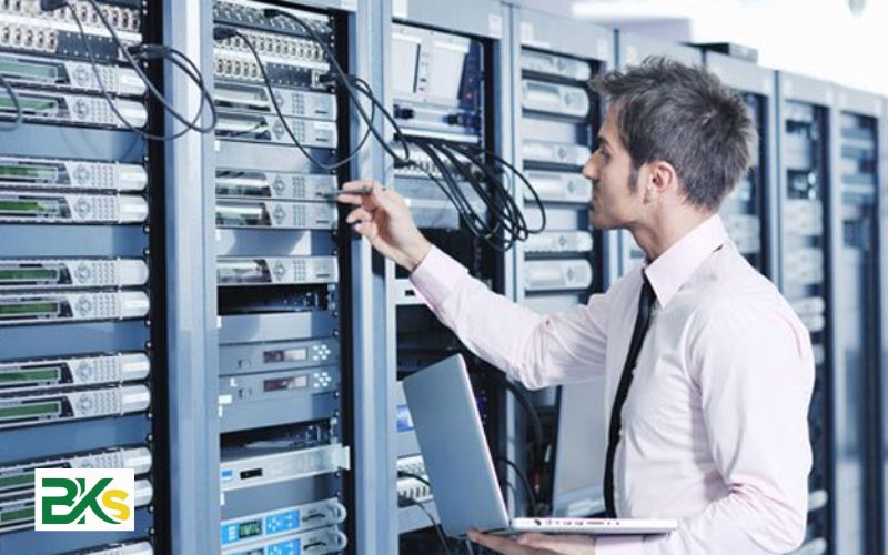 Tại sao nên học Cao đẳng Quản trị mạng máy tính