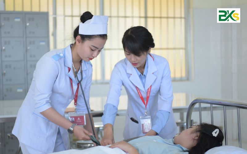 Trung cấp Điều dưỡng trực tuyến