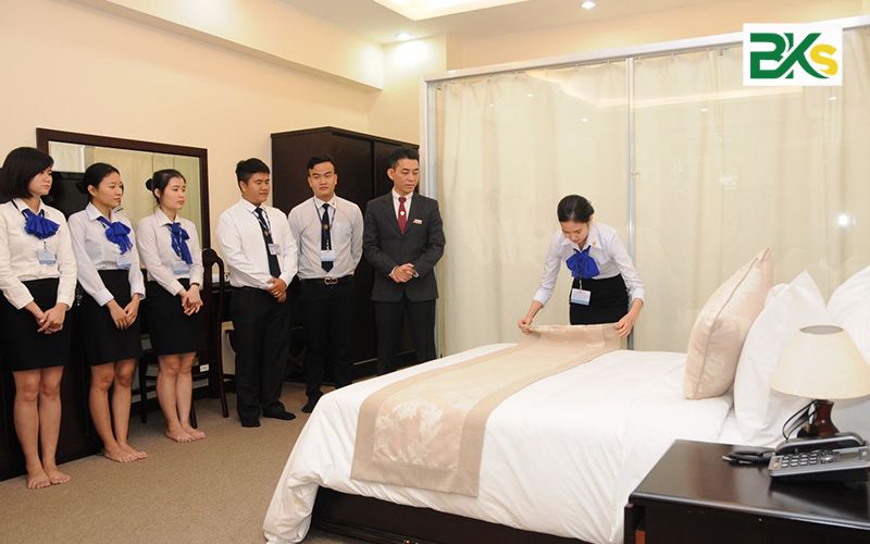 Cao đẳng Quản trị khách sạn là gì?