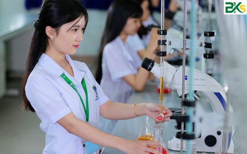 Thông báo tuyển sinh Văn bằng 2 Cao đẳng Dược 6 Học Văn bằng 2 Cao đẳng Dược ở đâu uy tín?