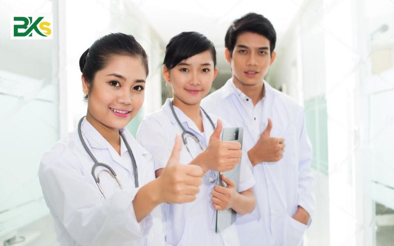 Thông báo tuyển sinh Trung cấp Y sĩ đa khoa Trực tuyến 7 Học xong Trung cấp Y sĩ đa khoa Trực tuyến ra làm gì?