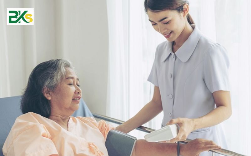Thông báo tuyển sinh Trung cấp nghề Điều dưỡng 7 Lợi ích khi học Trung cấp nghề Điều dưỡng