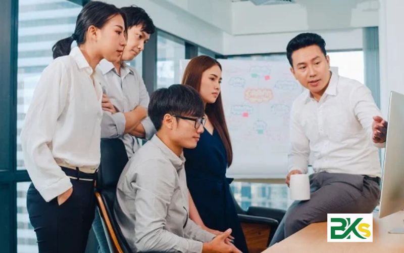 Mục tiêu đào tạo Cao đẳng Quản trị doanh nghiệp vừa và nhỏ