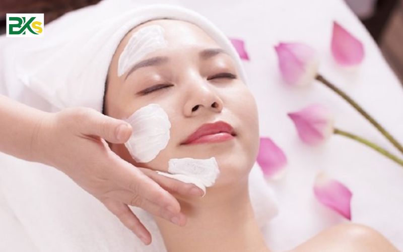 Thông báo tuyển sinh Trung cấp Chăm sóc sắc đẹp Chính quy 7 Sau khi xong Trung cấp Chăm sóc sắc đẹp Chính quy ra làm gì?