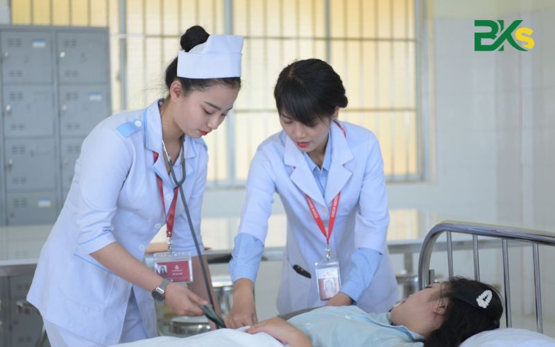 Thông báo tuyển sinh Trung cấp Điều dưỡng vừa học vừa làm 5 Trung cấp Điều dưỡng vừa học vừa làm