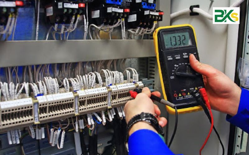 Thông báo tuyển sinh Trung cấp Điện công nghiệp Chính quy 7 Trường đào tạo Trung cấp Điện công nghiệp Chính quy uy tín tại TP.HCM