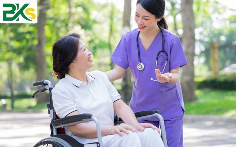Học Trung cấp Điều dưỡng Trực tuyến có gì?