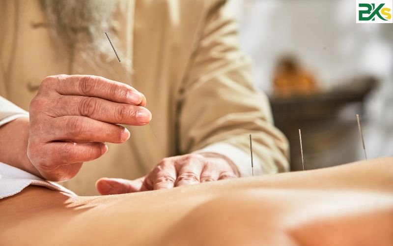 Học Trung cấp Y học cổ truyền ở đâu uy tín? 6 Ai nên học Trung cấp Y học cổ truyền?