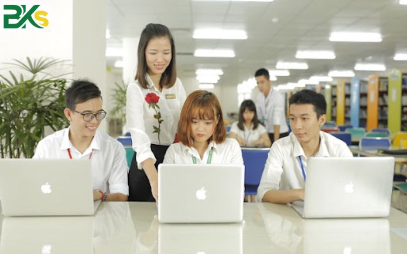 Mục tiêu đào tạo Trung cấp Công nghệ thông tin từ xa