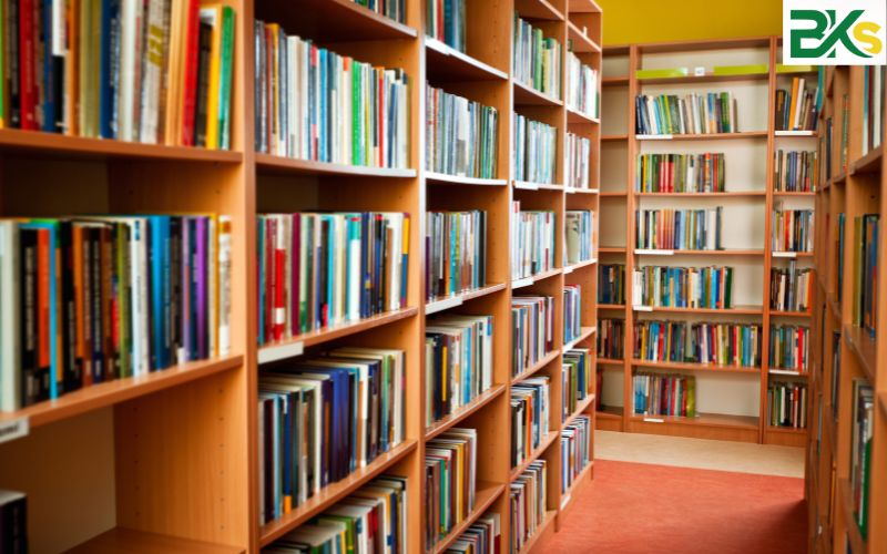 Hình thức học Trung cấp nghề Thư viện thiết bị trường học online hiện nay