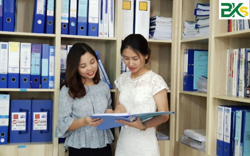 Nên học Trung cấp Văn thư hành chính Chính quy ở đâu thì tốt?