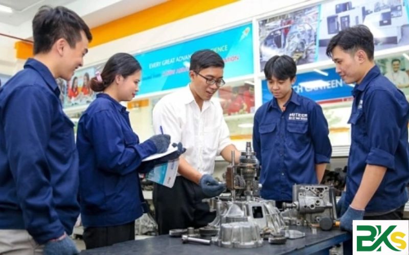 Ngành Kỹ thuật ô tô là gì?