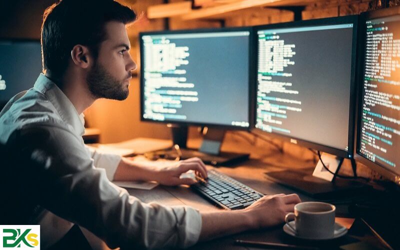 Học Trung cấp ngành Công nghệ thông tin dành cho người đi làm 7 Học Trung cấp ngành Công nghệ thông tin xong làm được gì?