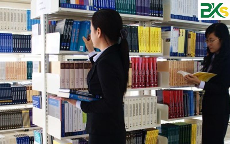 Tuyển sinh Trung cấp ngành Văn thư lưu trữ Online mới nhất 2026 6 Những lợi ích khi học Trung cấp Văn thư lưu trữ Online