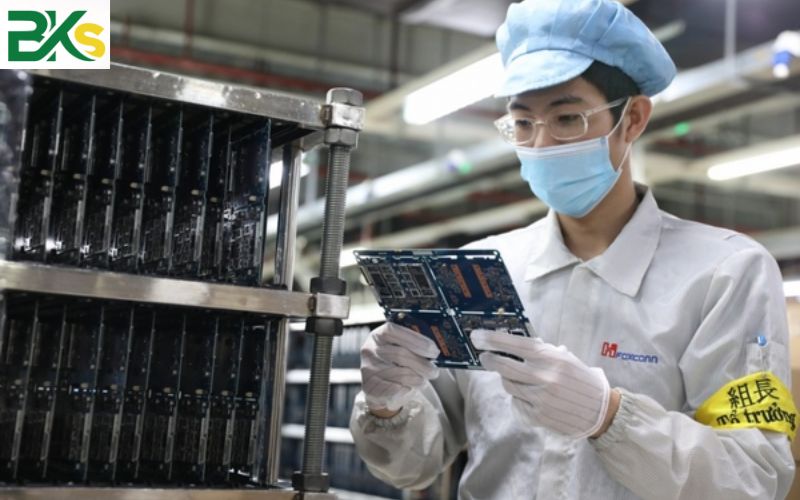 Lợi ích khi học Cao đẳng Điện tử công nghiệp vừa học vừa làm