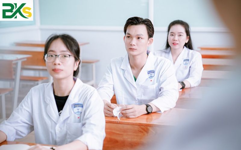 Học Trung cấp ngành Điều dưỡng Cấp tốc tại TPHCM 5 Tìm hiểu về Trung cấp Điều dưỡng cấp tốc