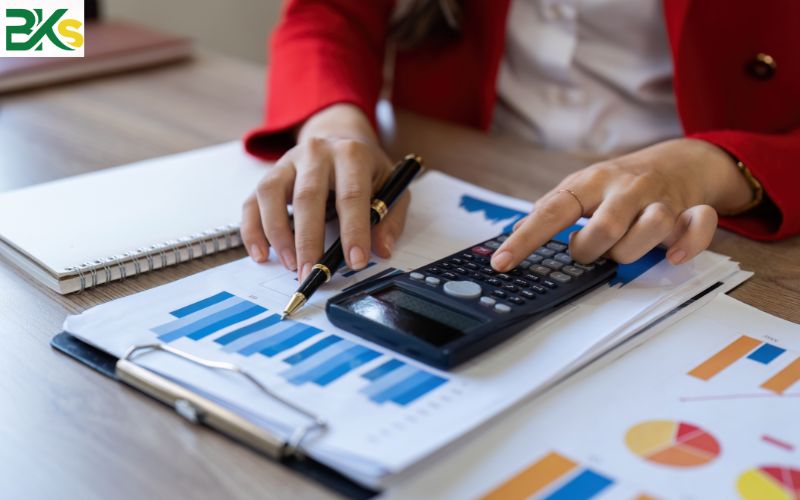 Học Trung cấp kế toán online có tiện cho người đi làm không?