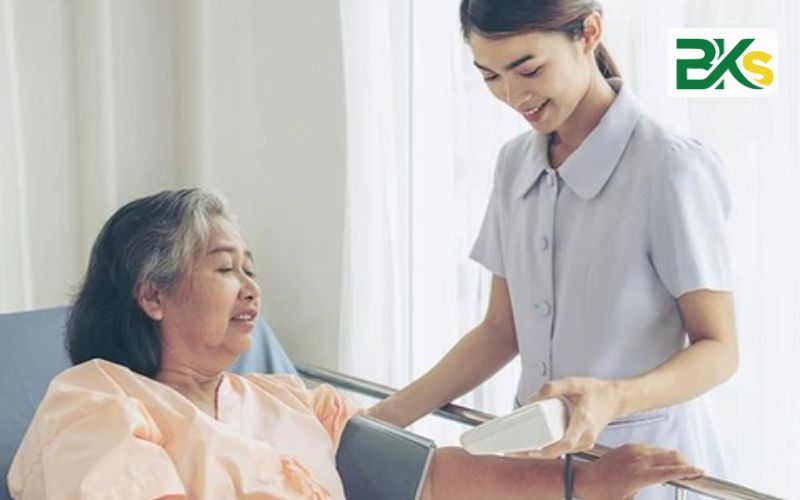 Vì sao nhiều người chọn học Điều dưỡng tại Trường Trung Cấp Công Nghệ Bách Khoa?