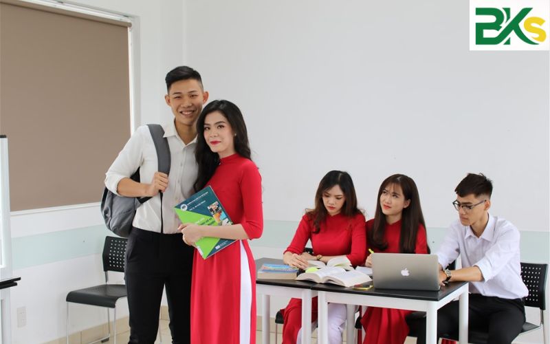 Vì sao nhiều người đăng ký học Văn bằng 2 Kế toán?