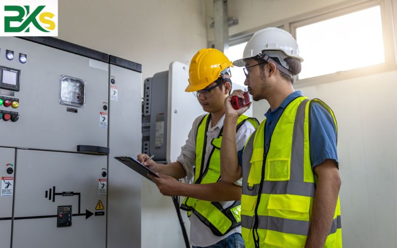 Vì sao nên học Trường đào tạo Cao đẳng Điện công nghiệp ở TPHCM?