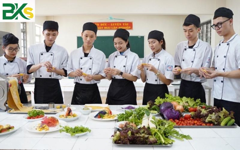 Vì sao nên học Trường đào tạo Kỹ thuật chế biến món ăn tại TPHCM?