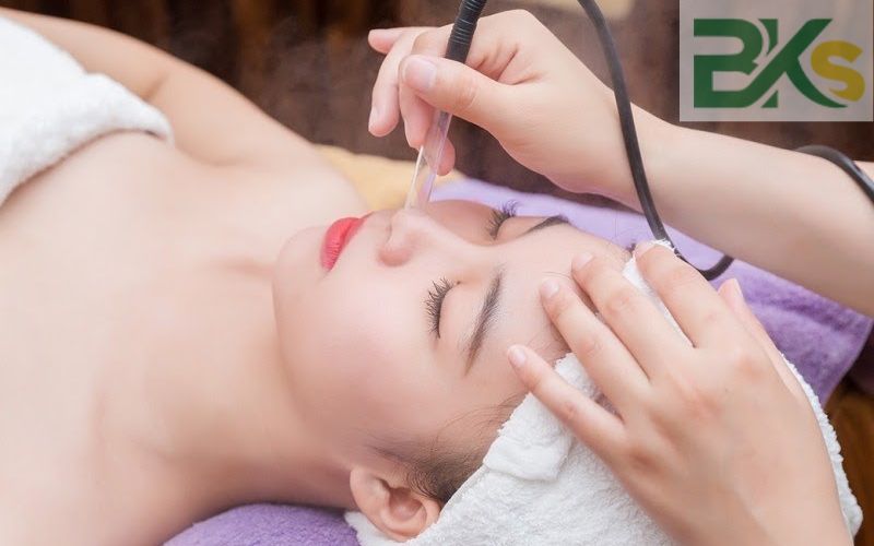 Đăng ký học văn bằng 2 ngành Chăm sóc sắc đẹp online uy tín 6 Học văn bằng 2 ngành Chăm sóc sắc đẹp online có phù hợp với người đi làm không?