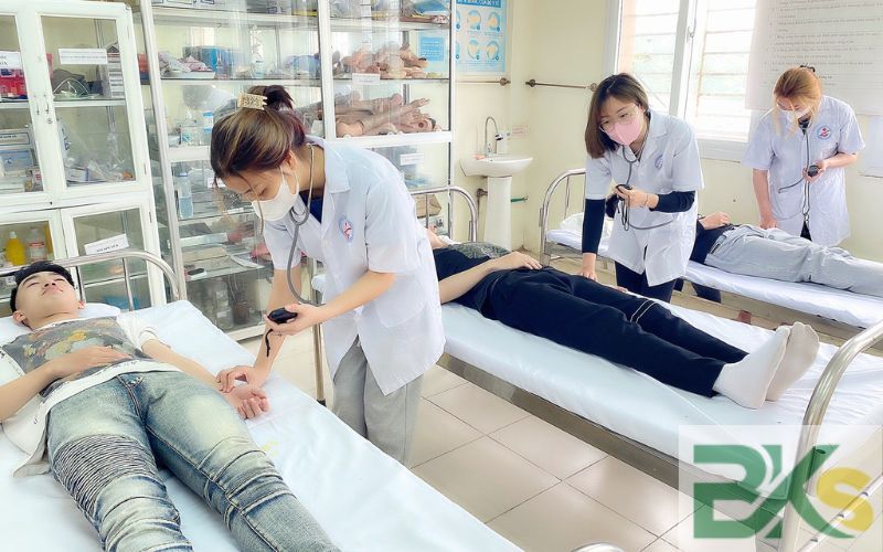 Tuyển sinh Trung cấp ngành Y sĩ đa khoa online mới nhất 5 Trung cấp ngành Y sĩ đa khoa online