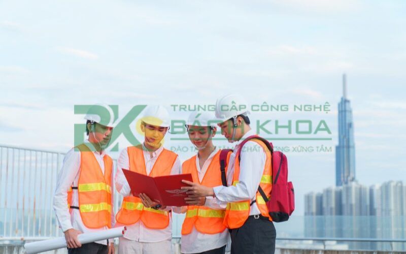Kỹ sư xây dựng học trường nào ở TPHCM? 7 Chương trình đào tạo Kỹ sư xây dựng tại BKS có gì?